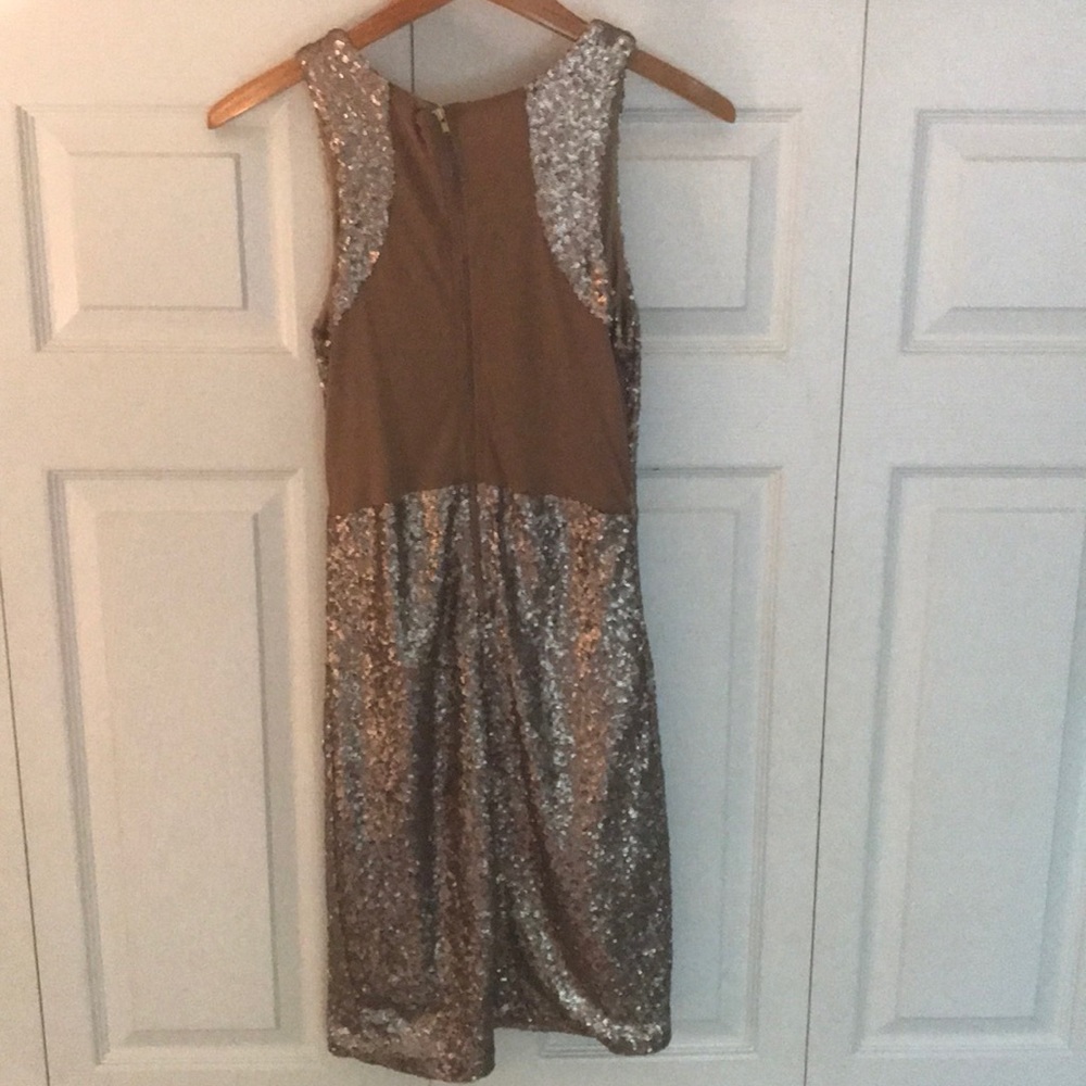 Dress - Picture 2 of 5